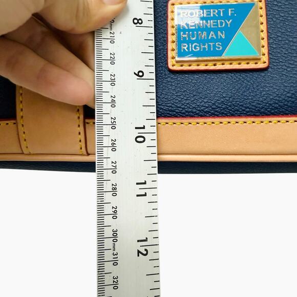 Vintage Dooney & Bourke Robert F. Kennedy Human Rights Blue Leather Bag - Picture 3 of 13